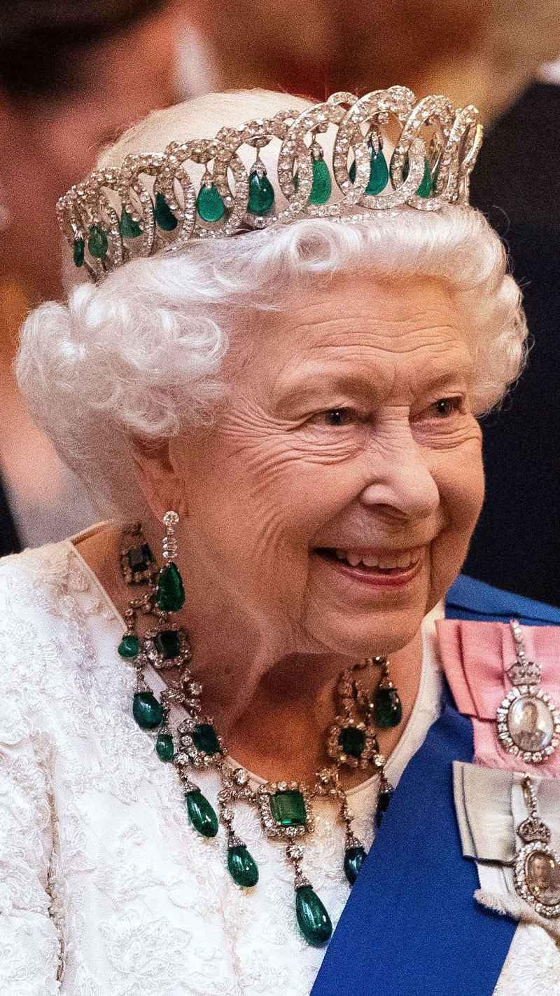 Queen Elizabeth 2020 by Enigma Costume Wigs