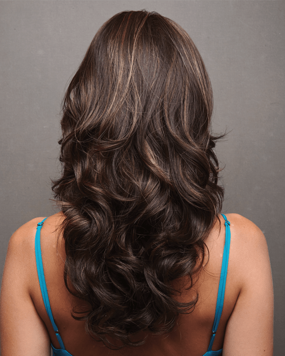 Noriko Avery Long Wavy Layers - MaxWigs