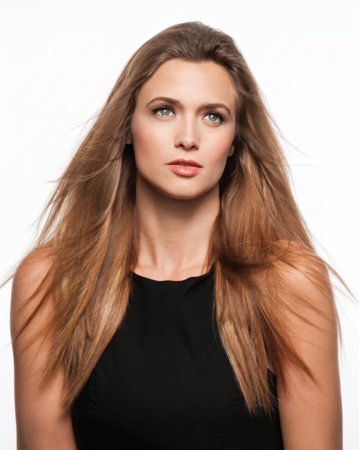 16" 8pc Straight Extension Kit Hair Extension by HairDo