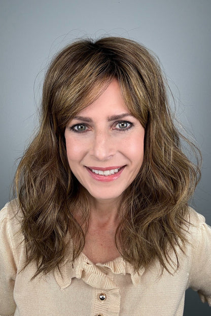 Great Vibe wig by Toni Brattin
