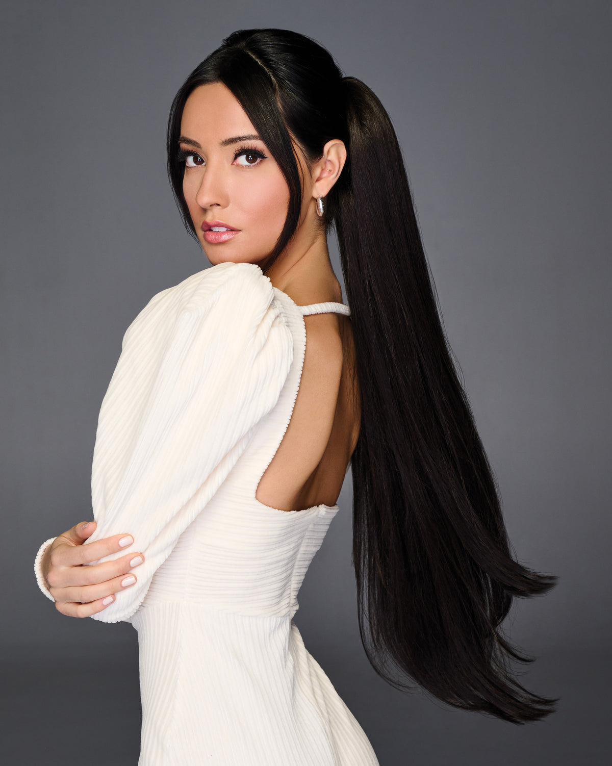 27" Straight Cinch Ponytail Ponytail by HairDo