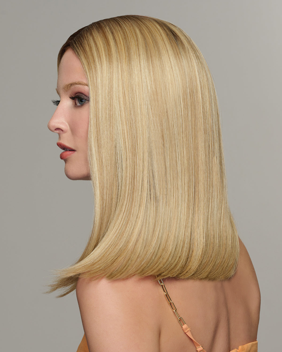 Sleek for the Week Wig by HairDo