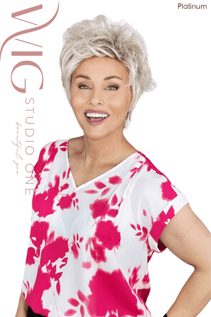 Fantastic Plus wig by Toni Brattin