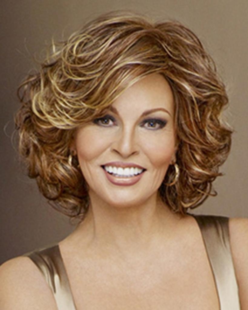 Embrace - Feathered Bob Heat Friendly by Raquel Welch Wigs